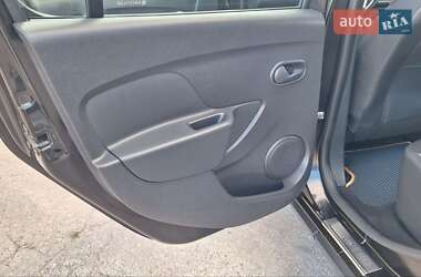 Внедорожник / Кроссовер Dacia Sandero StepWay 2013 в 