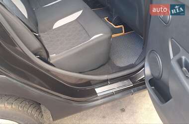 Внедорожник / Кроссовер Dacia Sandero StepWay 2013 в 