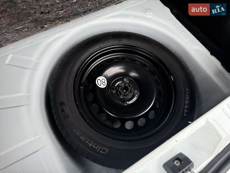 Позашляховик / Кросовер Dacia Sandero StepWay 2015 в Нововолинську фото 7 Позашляховик / Кросовер Dacia Sandero StepWay 2015 в Нововолинську