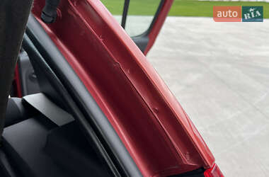 Позашляховик / Кросовер Dacia Sandero StepWay 2012 в 