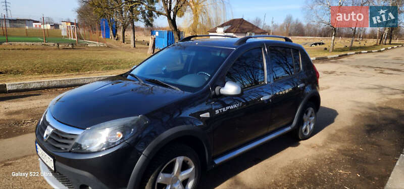 Позашляховик / Кросовер Dacia Sandero StepWay 2011 в Львові фото 3 Позашляховик / Кросовер Dacia Sandero StepWay 2011 в Львові