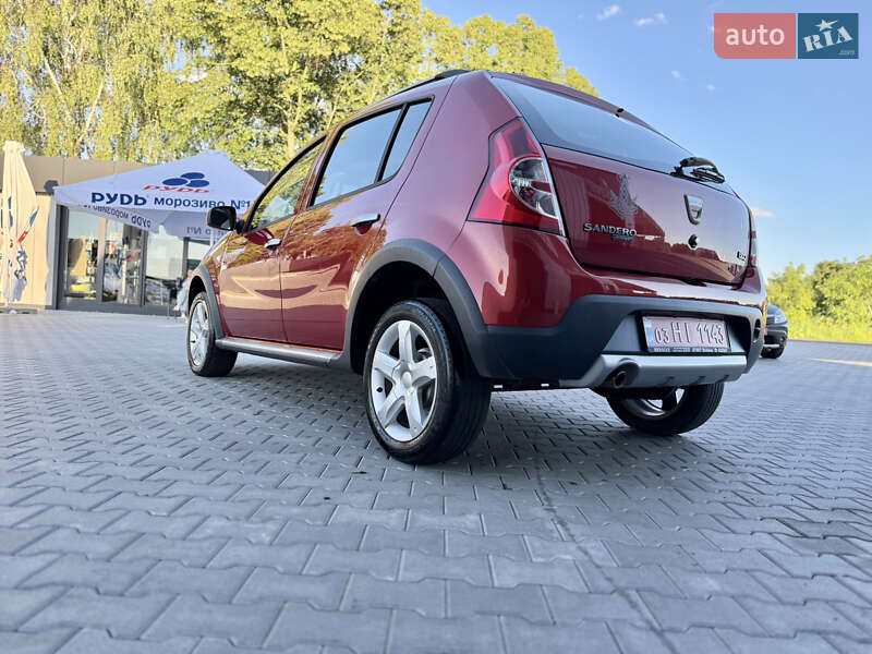 Позашляховик / Кросовер Dacia Sandero StepWay 2009 в Володимирі фото 21 Позашляховик / Кросовер Dacia Sandero StepWay 2009 в Володимирі