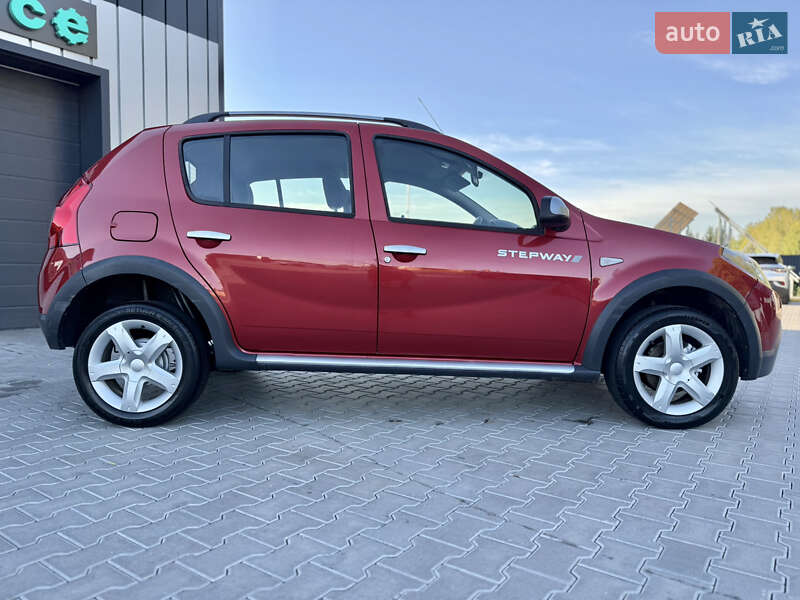 Позашляховик / Кросовер Dacia Sandero StepWay 2009 в Володимирі фото 29 Позашляховик / Кросовер Dacia Sandero StepWay 2009 в Володимирі