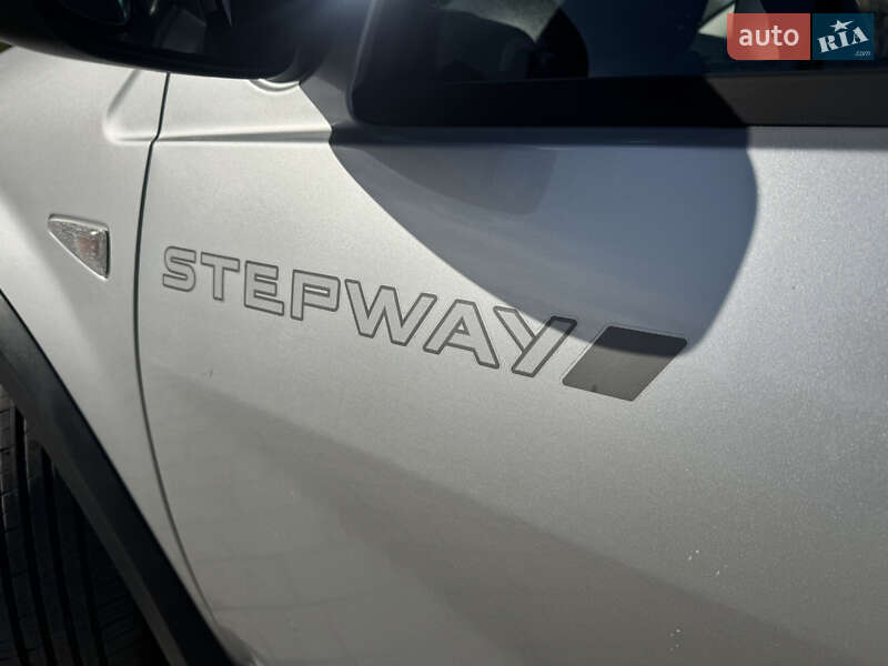 Внедорожник / Кроссовер Dacia Sandero StepWay 2012 в Стрые фото 19 Внедорожник / Кроссовер Dacia Sandero StepWay 2012 в Стрые