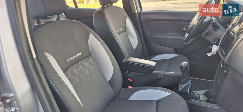 Внедорожник / Кроссовер Dacia Sandero StepWay 2013 в Новоархангельске фото 63 Внедорожник / Кроссовер Dacia Sandero StepWay 2013 в Новоархангельске