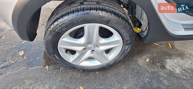 Внедорожник / Кроссовер Dacia Sandero StepWay 2013 в Новоархангельске фото 78 Внедорожник / Кроссовер Dacia Sandero StepWay 2013 в Новоархангельске