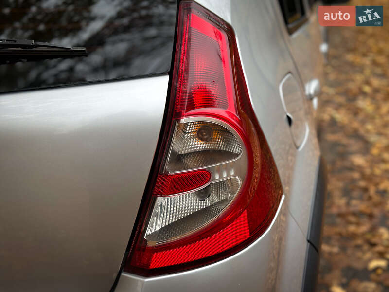 Внедорожник / Кроссовер Dacia Sandero StepWay 2010 в Сумах фото 24 Внедорожник / Кроссовер Dacia Sandero StepWay 2010 в Сумах