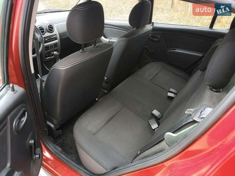 Внедорожник / Кроссовер Dacia Sandero StepWay 2010 в Ровно