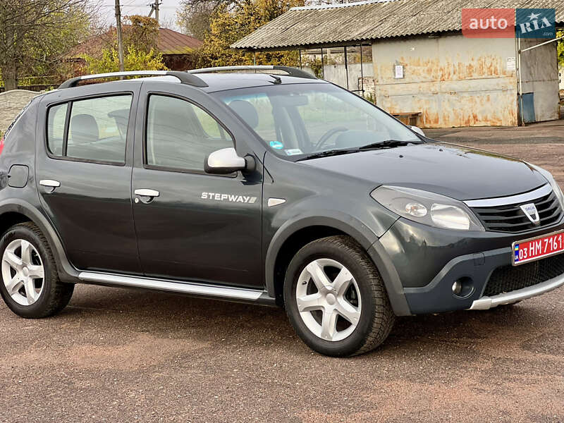 Позашляховик / Кросовер Dacia Sandero StepWay 2010 в Кролевці