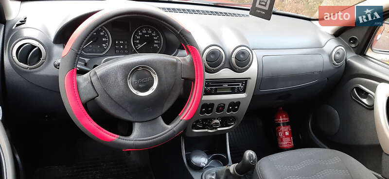 Внедорожник / Кроссовер Dacia Sandero StepWay 2012 в Чернигове