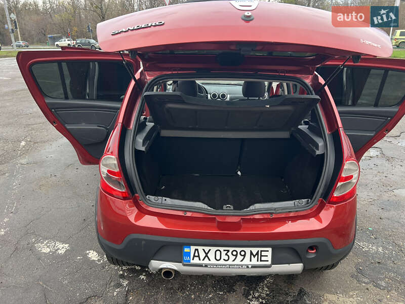 Хэтчбек Dacia Sandero StepWay 2012 в Харькове фото 29 Хэтчбек Dacia Sandero StepWay 2012 в Харькове