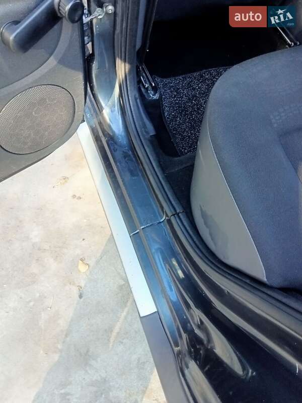 Внедорожник / Кроссовер Dacia Sandero StepWay 2009 в Каменском фото 13 Внедорожник / Кроссовер Dacia Sandero StepWay 2009 в Каменском