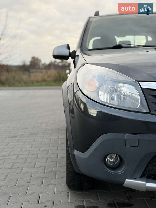 Внедорожник / Кроссовер Dacia Sandero StepWay 2010 в Владимире фото 15 Внедорожник / Кроссовер Dacia Sandero StepWay 2010 в Владимире