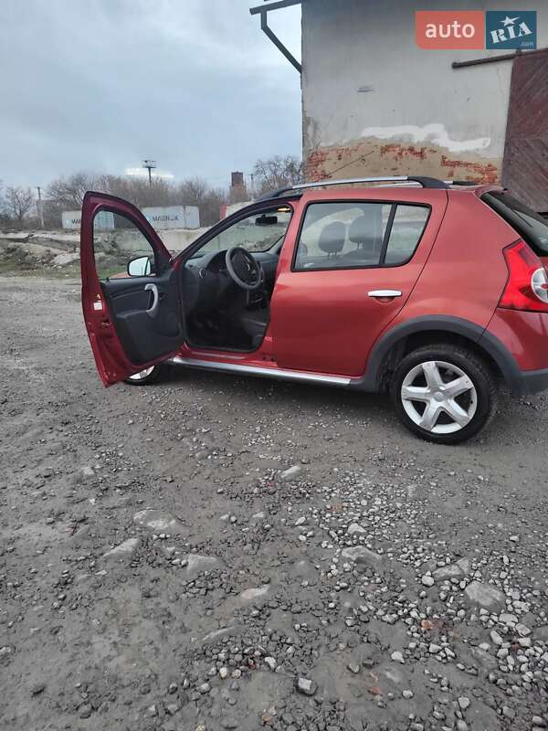 Внедорожник / Кроссовер Dacia Sandero StepWay 2009 в Збараже