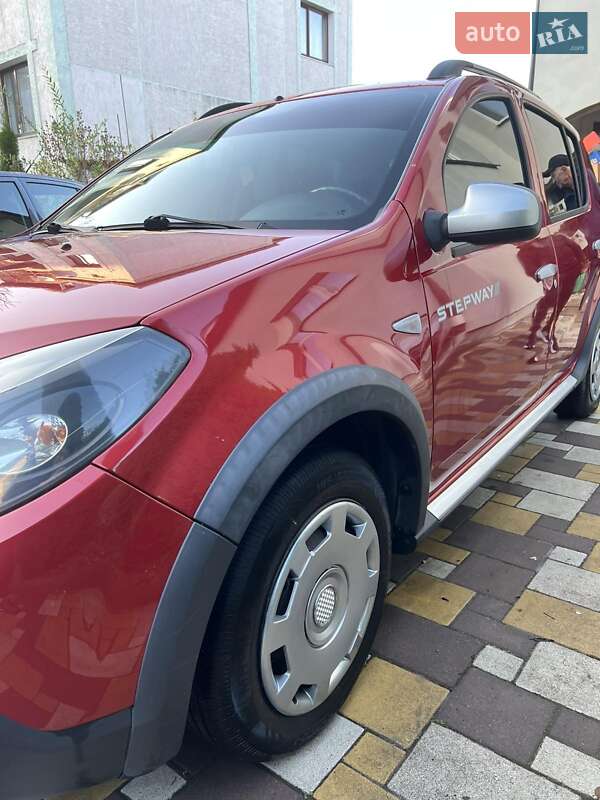 Внедорожник / Кроссовер Dacia Sandero StepWay 2011 в Львове