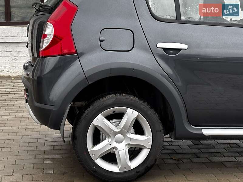 Позашляховик / Кросовер Dacia Sandero StepWay 2012 в Красилові фото 14 Позашляховик / Кросовер Dacia Sandero StepWay 2012 в Красилові