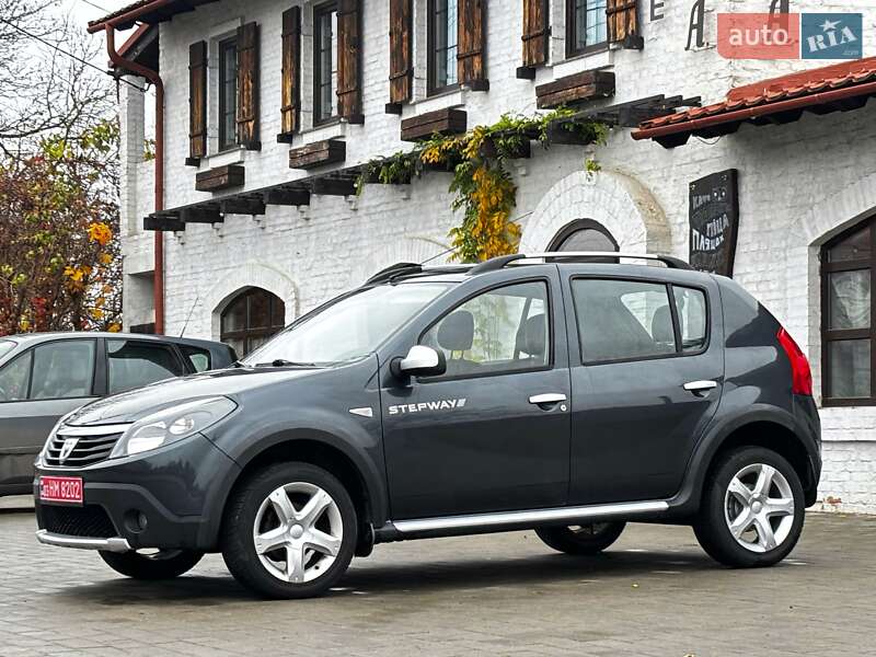 Позашляховик / Кросовер Dacia Sandero StepWay 2012 в Красилові фото 32 Позашляховик / Кросовер Dacia Sandero StepWay 2012 в Красилові
