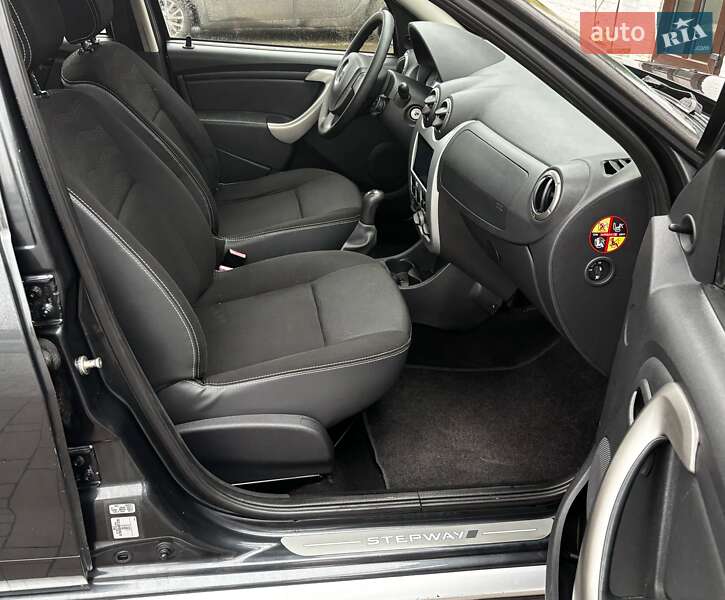 Позашляховик / Кросовер Dacia Sandero StepWay 2012 в Красилові фото 83 Позашляховик / Кросовер Dacia Sandero StepWay 2012 в Красилові