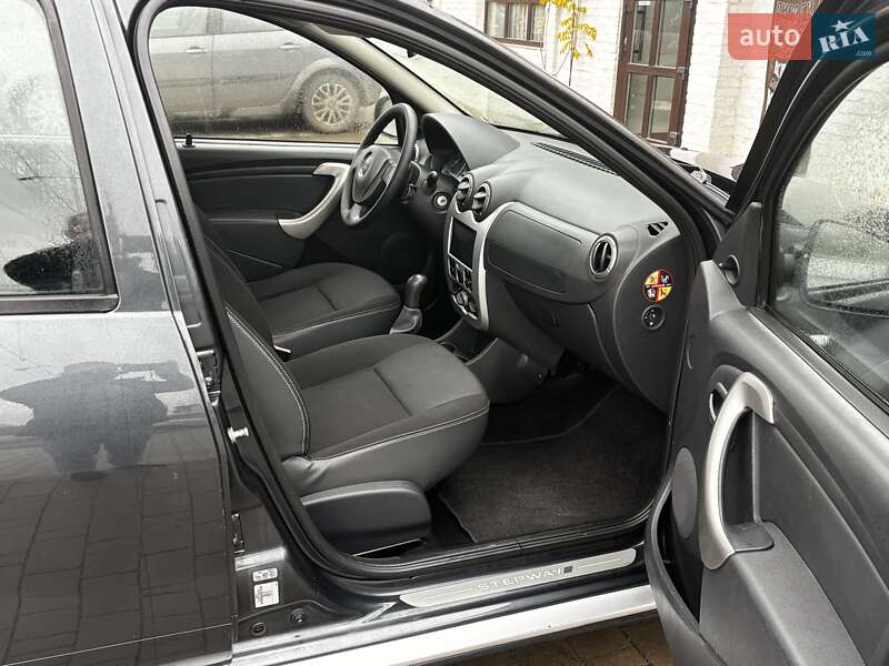 Позашляховик / Кросовер Dacia Sandero StepWay 2012 в Красилові фото 84 Позашляховик / Кросовер Dacia Sandero StepWay 2012 в Красилові