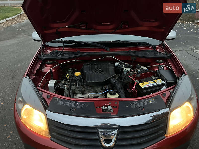 Позашляховик / Кросовер Dacia Sandero StepWay 2012 в Гадячі фото 13 Позашляховик / Кросовер Dacia Sandero StepWay 2012 в Гадячі