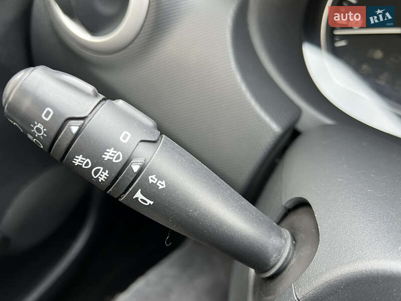 Позашляховик / Кросовер Dacia Sandero StepWay 2012 в Луцьку