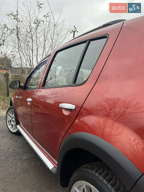 Внедорожник / Кроссовер Dacia Sandero StepWay 2011 в Хороле фото 41 Внедорожник / Кроссовер Dacia Sandero StepWay 2011 в Хороле