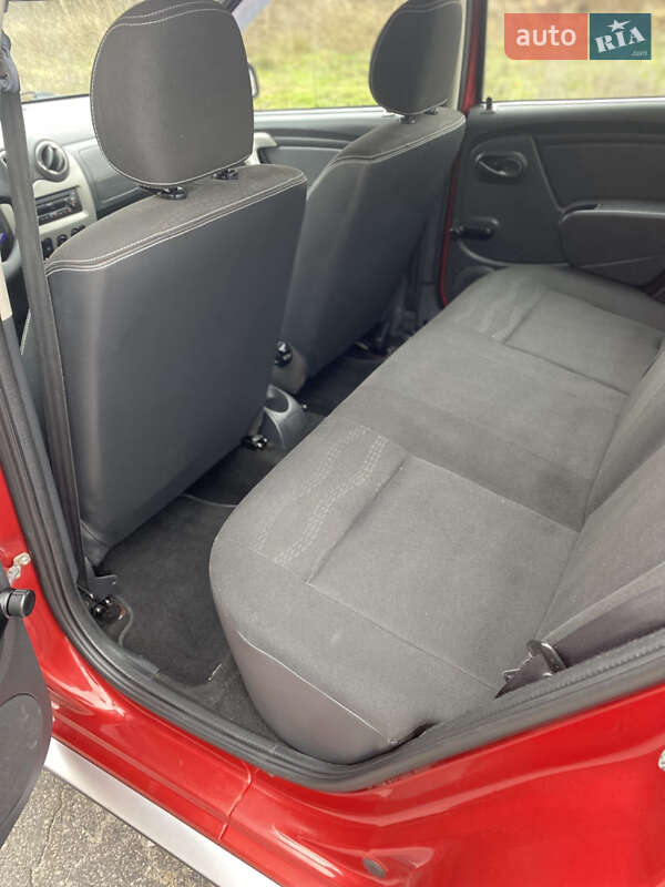 Позашляховик / Кросовер Dacia Sandero StepWay 2011 в Хоролі фото 18 Позашляховик / Кросовер Dacia Sandero StepWay 2011 в Хоролі