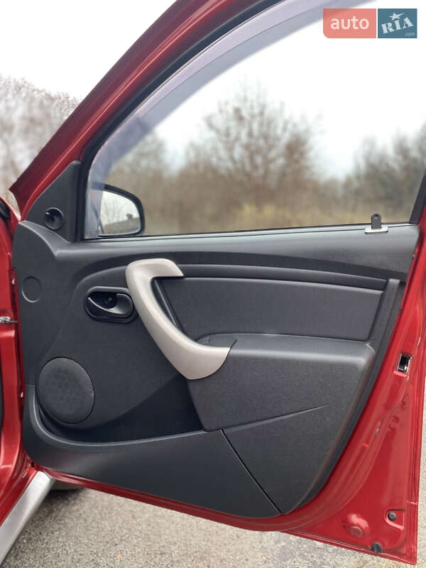 Позашляховик / Кросовер Dacia Sandero StepWay 2011 в Хоролі фото 25 Позашляховик / Кросовер Dacia Sandero StepWay 2011 в Хоролі