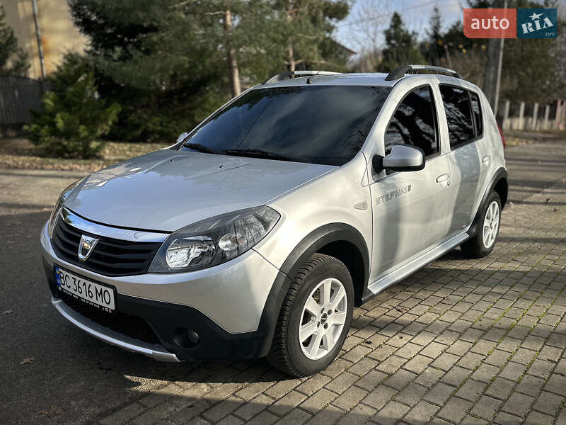 Внедорожник / Кроссовер Dacia Sandero StepWay 2012 в Сумах фото 4 Внедорожник / Кроссовер Dacia Sandero StepWay 2012 в Сумах