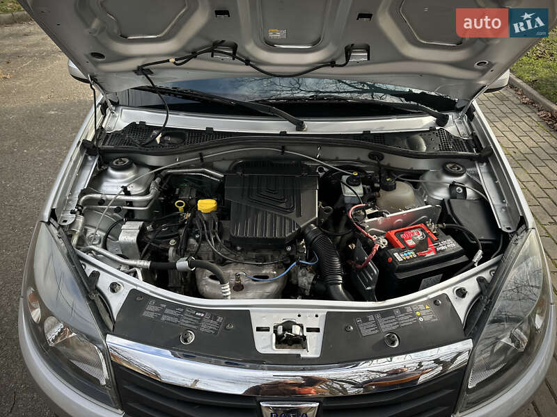 Внедорожник / Кроссовер Dacia Sandero StepWay 2012 в Сумах фото 30 Внедорожник / Кроссовер Dacia Sandero StepWay 2012 в Сумах