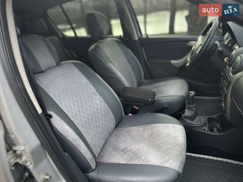 Внедорожник / Кроссовер Dacia Sandero StepWay 2012 в Сумах фото 39 Внедорожник / Кроссовер Dacia Sandero StepWay 2012 в Сумах