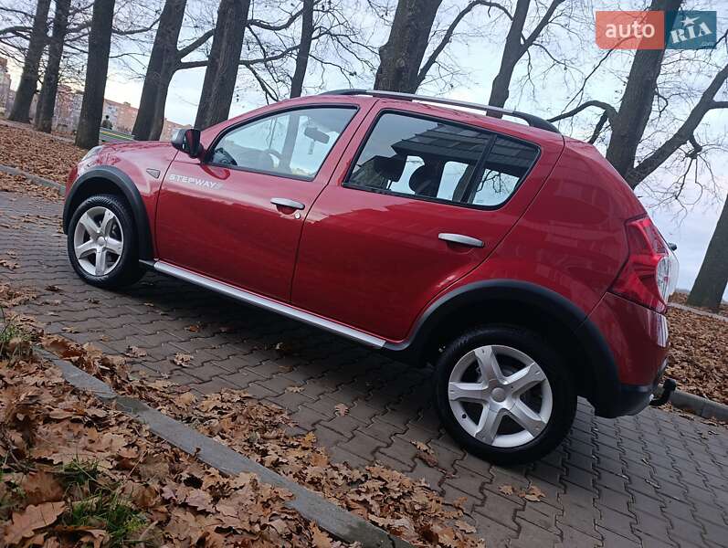 Внедорожник / Кроссовер Dacia Sandero StepWay 2010 в Полтаве