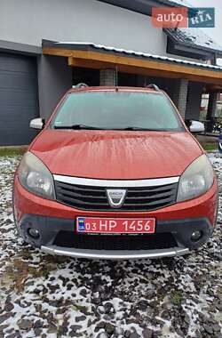 Позашляховик / Кросовер Dacia Sandero StepWay 2010 в Луцьку