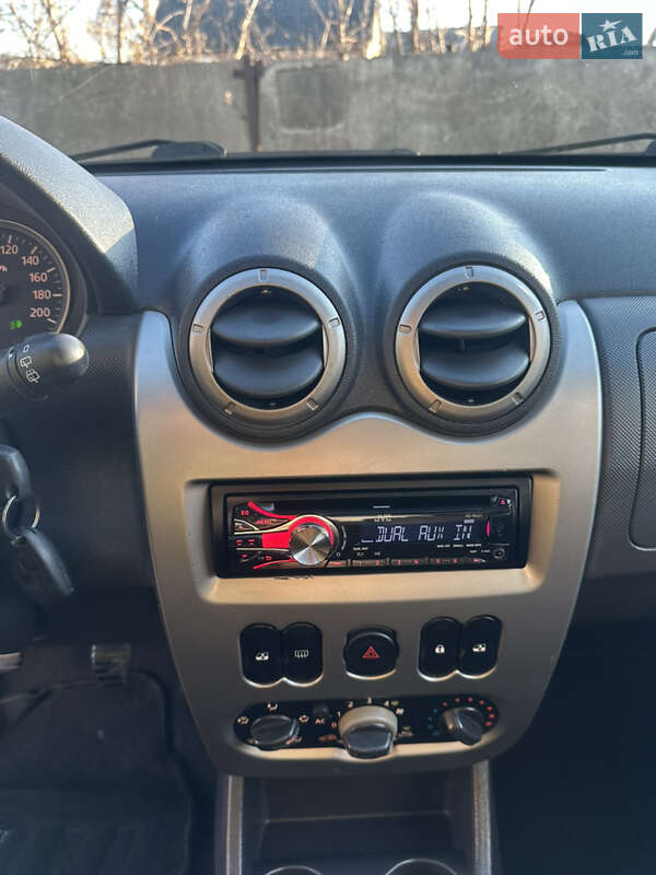 Позашляховик / Кросовер Dacia Sandero StepWay 2010 в Хоролі