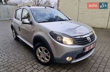 Внедорожник / Кроссовер Dacia Sandero StepWay 2009 в Хмельницком