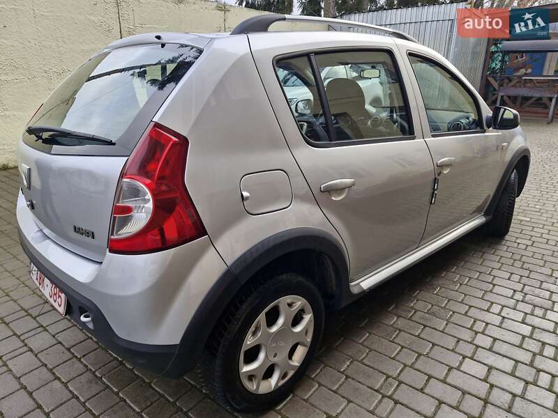 Позашляховик / Кросовер Dacia Sandero StepWay 2009 в Хмельницькому