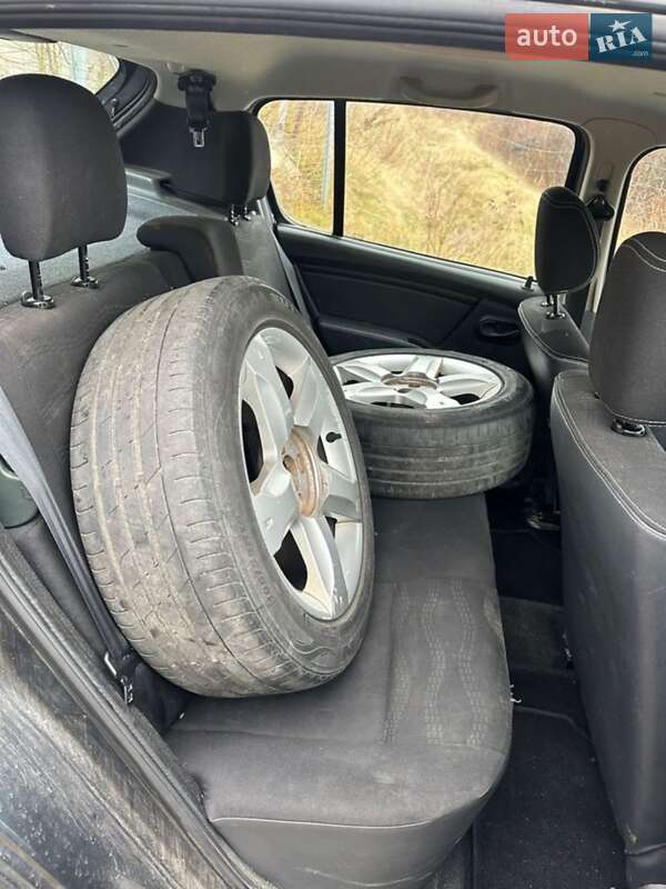 Позашляховик / Кросовер Dacia Sandero StepWay 2010 в Маневичах