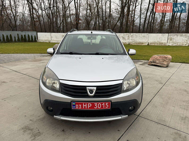 Dacia Sandero StepWay 2009 Dacia Sandero StepWay 2009