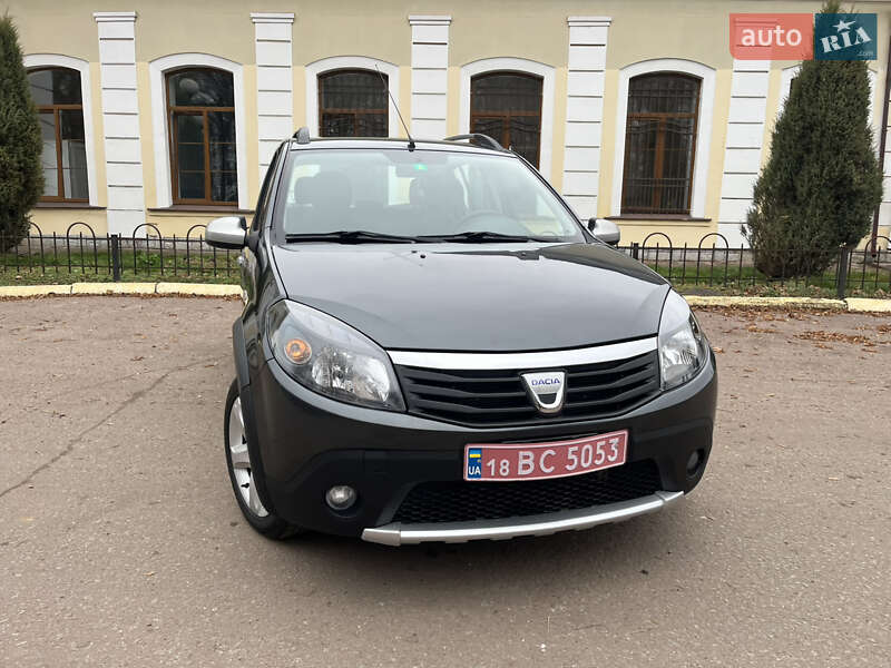 Внедорожник / Кроссовер Dacia Sandero StepWay 2011 в Радивилове фото 9 Внедорожник / Кроссовер Dacia Sandero StepWay 2011 в Радивилове