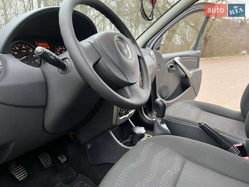 Внедорожник / Кроссовер Dacia Sandero StepWay 2011 в Радивилове фото 89 Внедорожник / Кроссовер Dacia Sandero StepWay 2011 в Радивилове