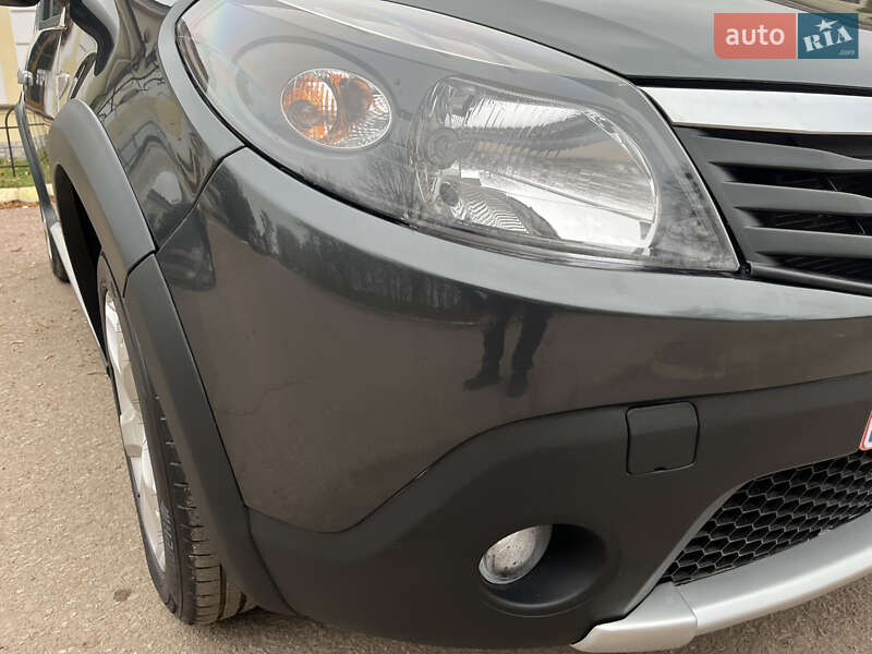 Внедорожник / Кроссовер Dacia Sandero StepWay 2011 в Радивилове фото 135 Внедорожник / Кроссовер Dacia Sandero StepWay 2011 в Радивилове