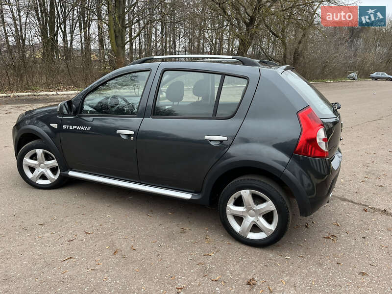 Внедорожник / Кроссовер Dacia Sandero StepWay 2011 в Радивилове фото 166 Внедорожник / Кроссовер Dacia Sandero StepWay 2011 в Радивилове