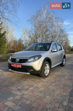 Внедорожник / Кроссовер Dacia Sandero StepWay 2012 в Миргороде