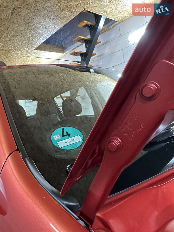 Позашляховик / Кросовер Dacia Sandero StepWay 2011 в Хоролі