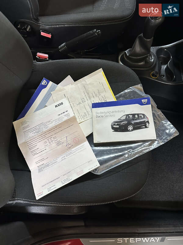 Позашляховик / Кросовер Dacia Sandero StepWay 2011 в Хоролі