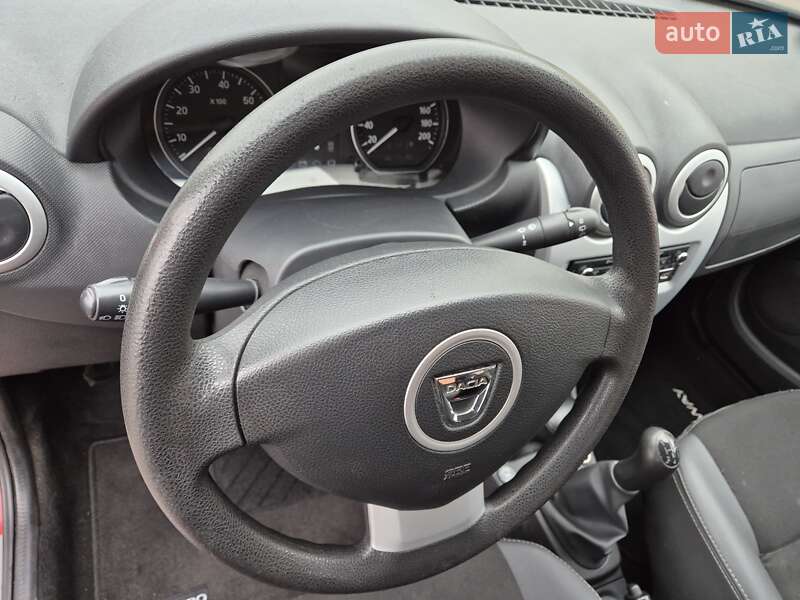 Внедорожник / Кроссовер Dacia Sandero StepWay 2012 в Стрые