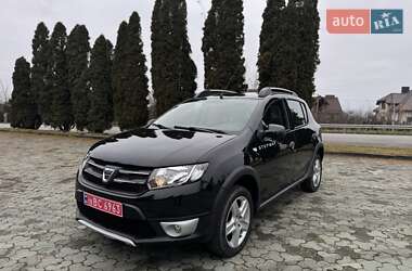 Внедорожник / Кроссовер Dacia Sandero StepWay 2013 в Дубно