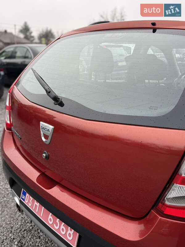Внедорожник / Кроссовер Dacia Sandero StepWay 2011 в Луцке фото 42 Внедорожник / Кроссовер Dacia Sandero StepWay 2011 в Луцке