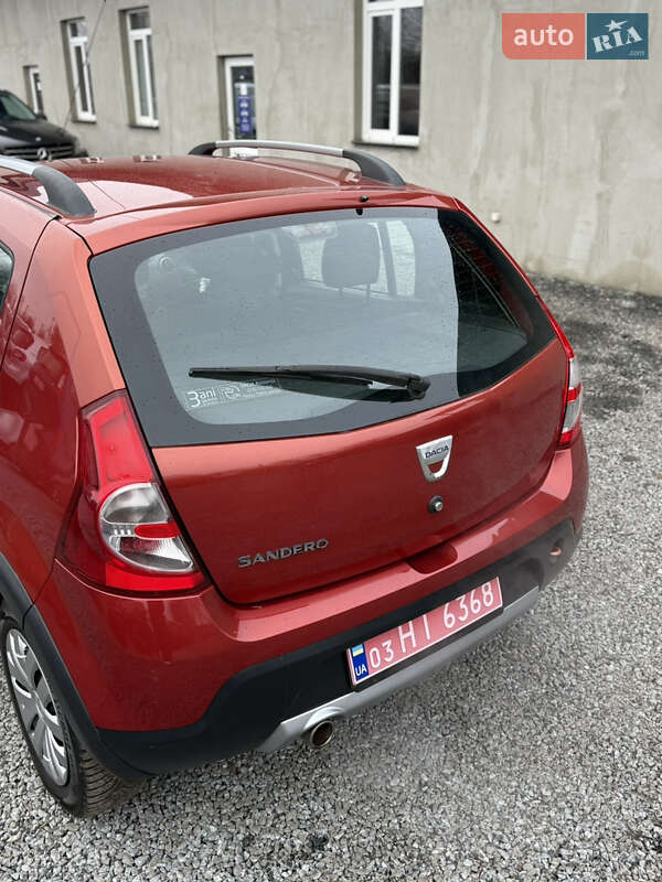 Внедорожник / Кроссовер Dacia Sandero StepWay 2011 в Луцке фото 56 Внедорожник / Кроссовер Dacia Sandero StepWay 2011 в Луцке