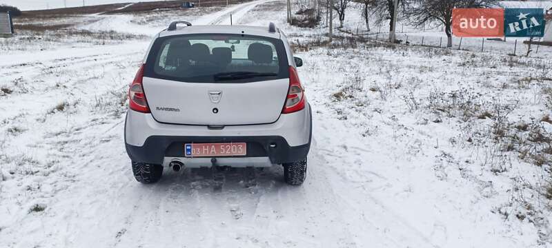 Внедорожник / Кроссовер Dacia Sandero StepWay 2011 в Ровно